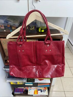 Vintage Elizabeth Arden Red Embossed Faux-Snakeskin Tote